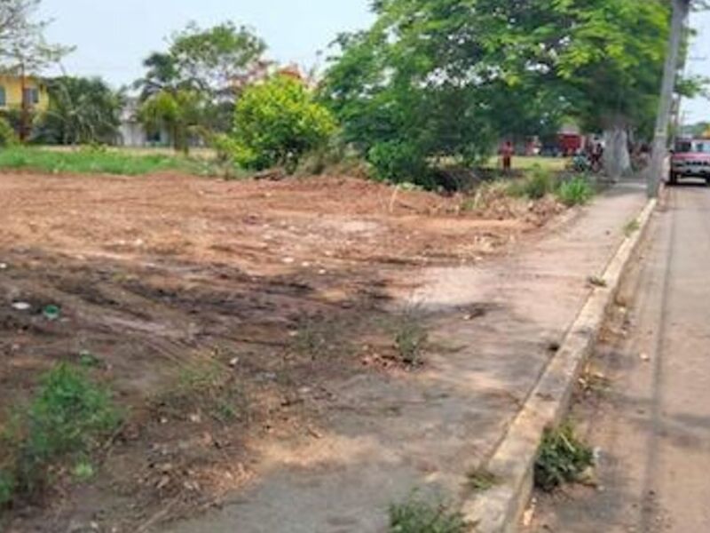 Venta terreno Av. Presidentes