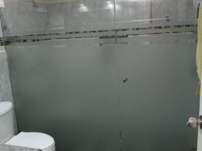 Cancel de baño en cristal en Sosa