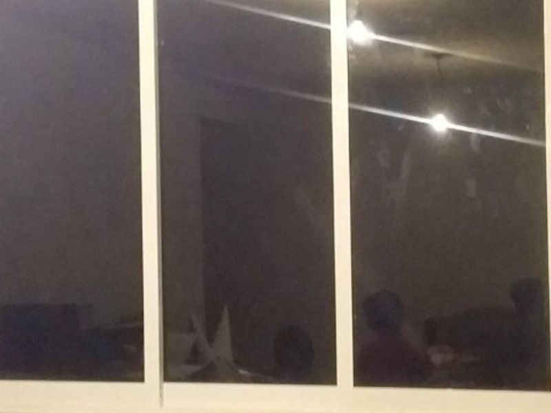 Ventana de tres hojas corredizas en México