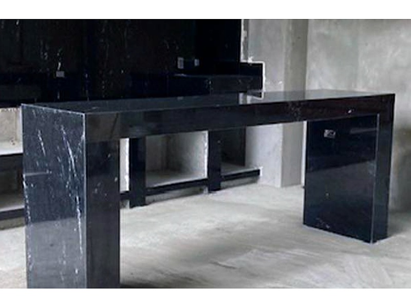 Mesón negro de mármol Mexico