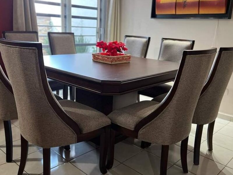 Comedor cuadrado Milan