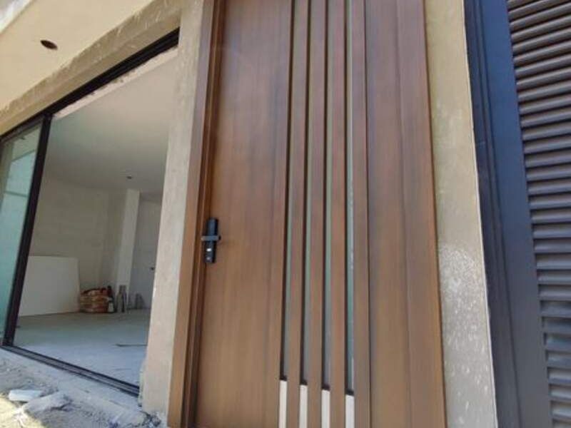 Puerta residencial metal México