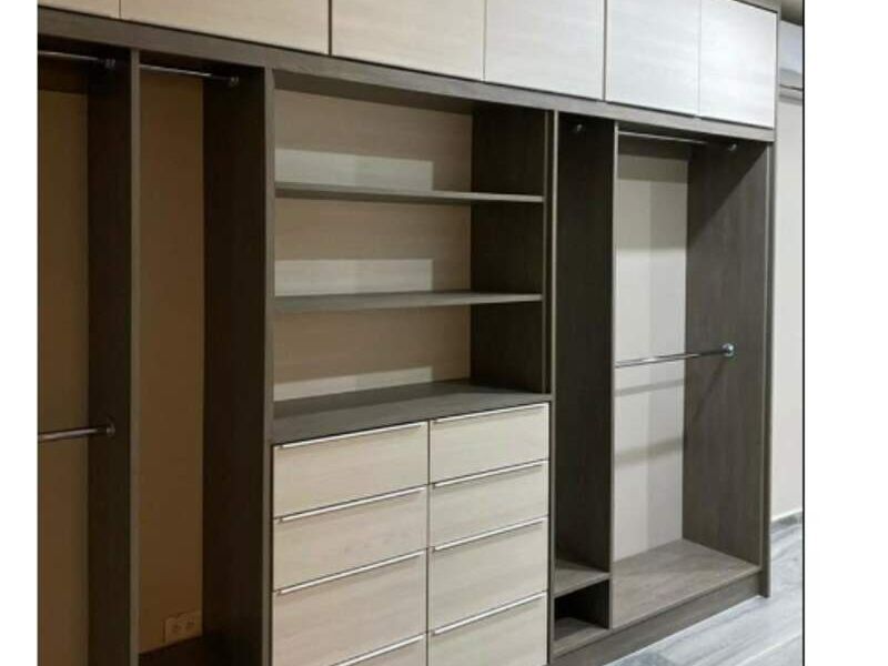 Closet w Mexico