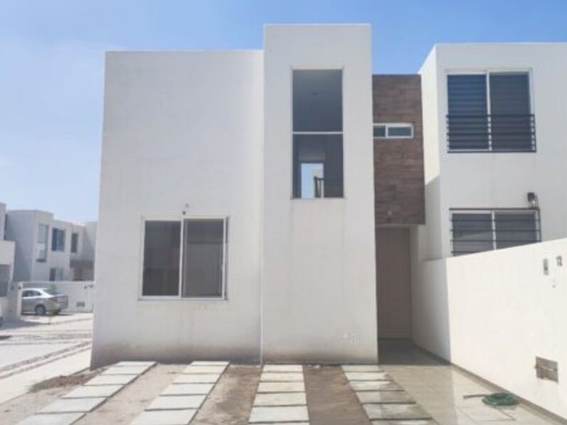 Venta casa Zarzales Aguascalientes