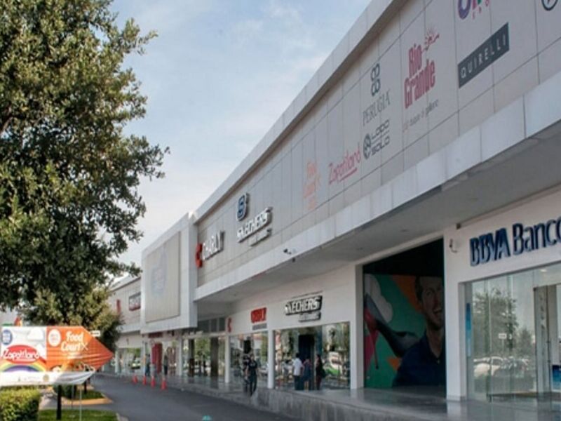 PUNTO HUINALÁ EDIFICIO Venta México