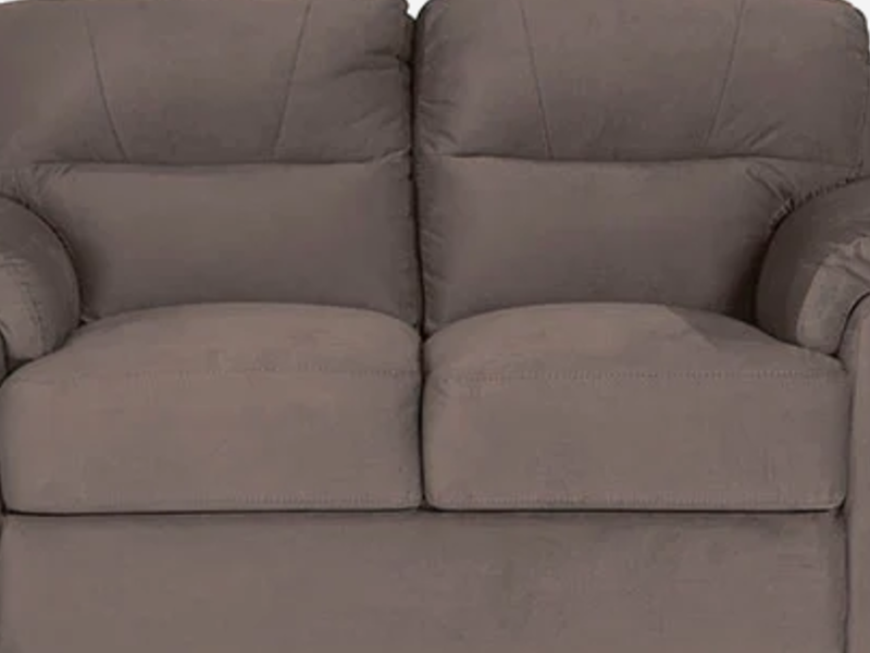Mare Love Seat