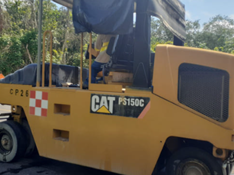 Renta Compactador Neumático P 5900 Kg Mérida
