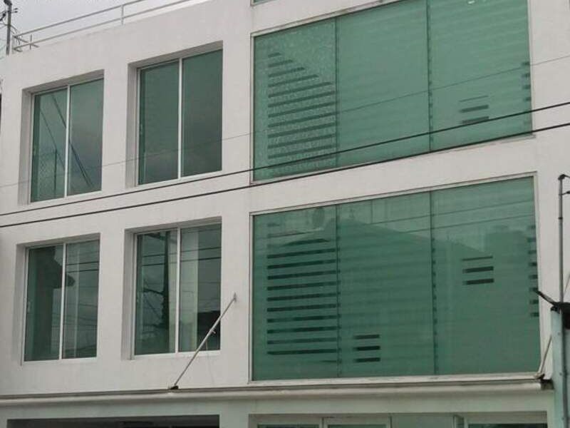 Venta edificio 10 Mayo