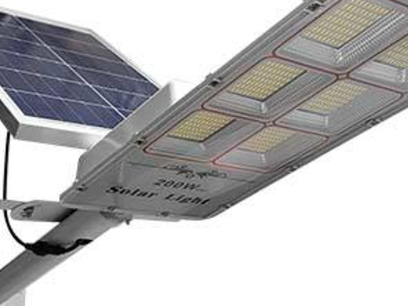 Luminario solar con panel indepdiente