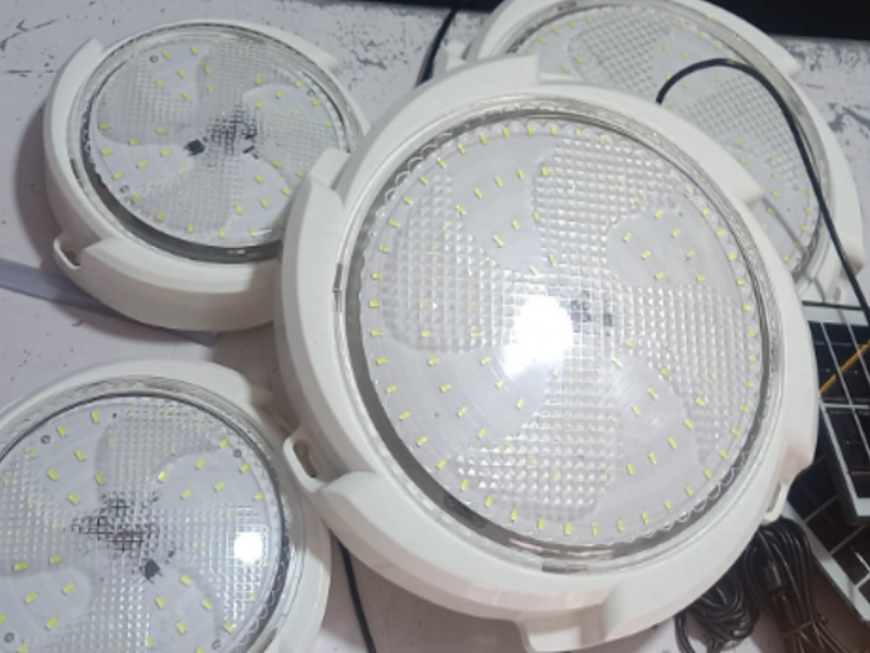 Lamparas solares techo