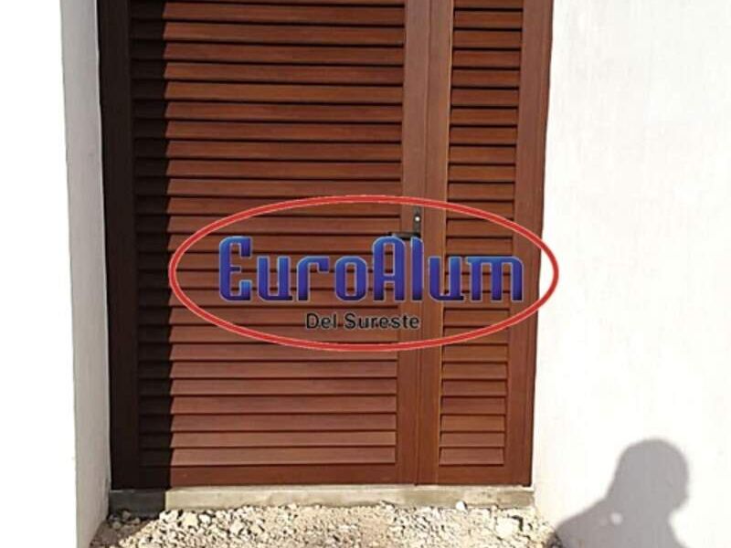PUERTA ALUMINIO TIPO LOUVER CAFE ANCHA MEXICO