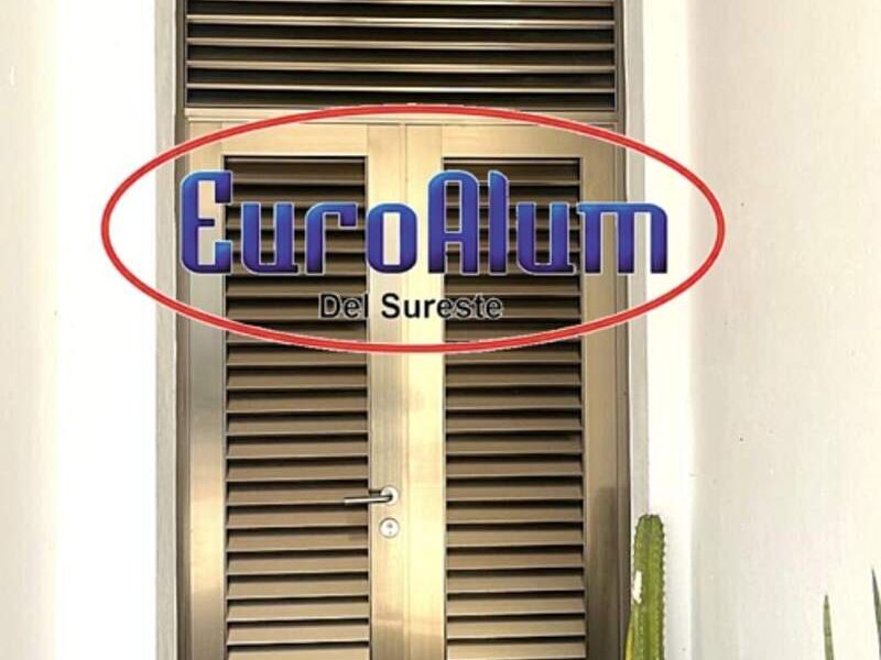 PUERTA ALUMINIO DORADA MEXICO 