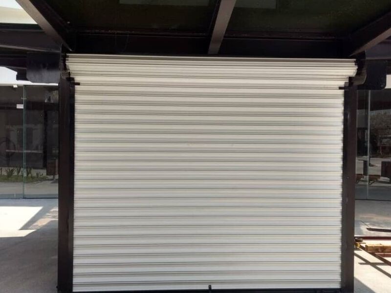Instalación Cortinas acero México