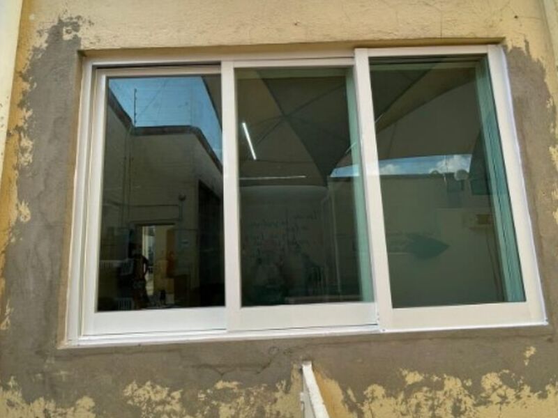 Ventana línea 3 pulgadas aluminio Jalisco