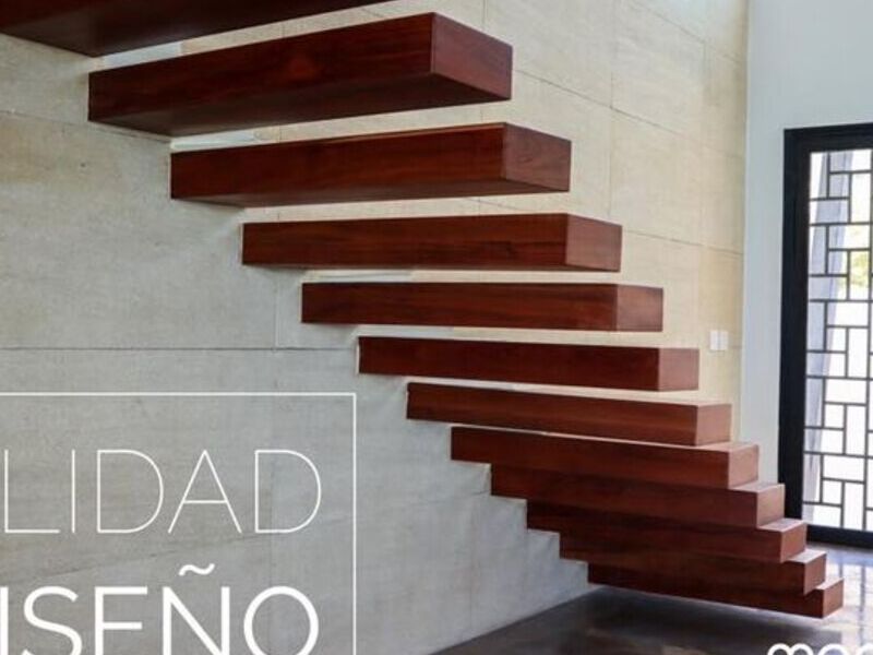 ESCALERA DE MADERA TZALAM SONORA