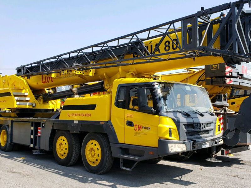 Grúa 80T Mazatlán