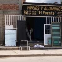 Vidrio y aluminio "El Puente"