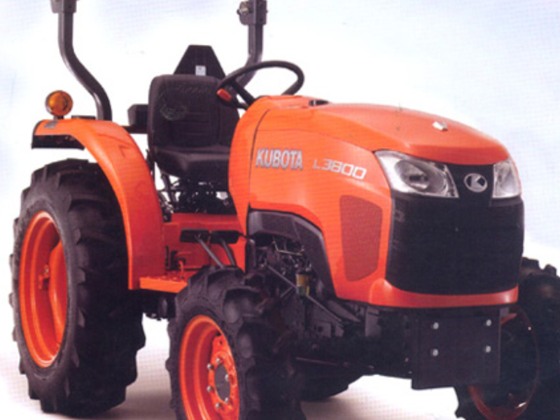 TRACTOR L3800