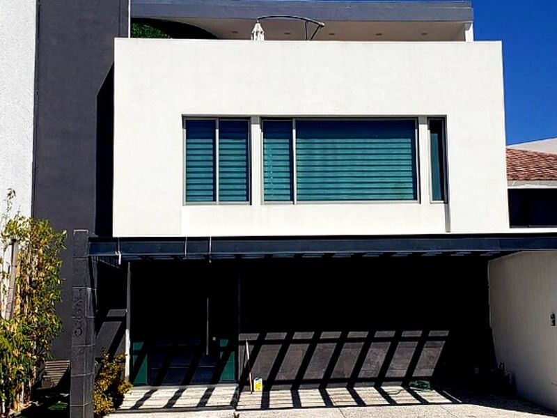 Venta de casa en Arquimedes