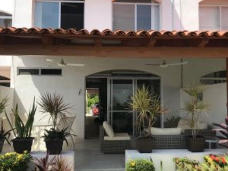 Venta conjunto habitacional Zona Hotelera