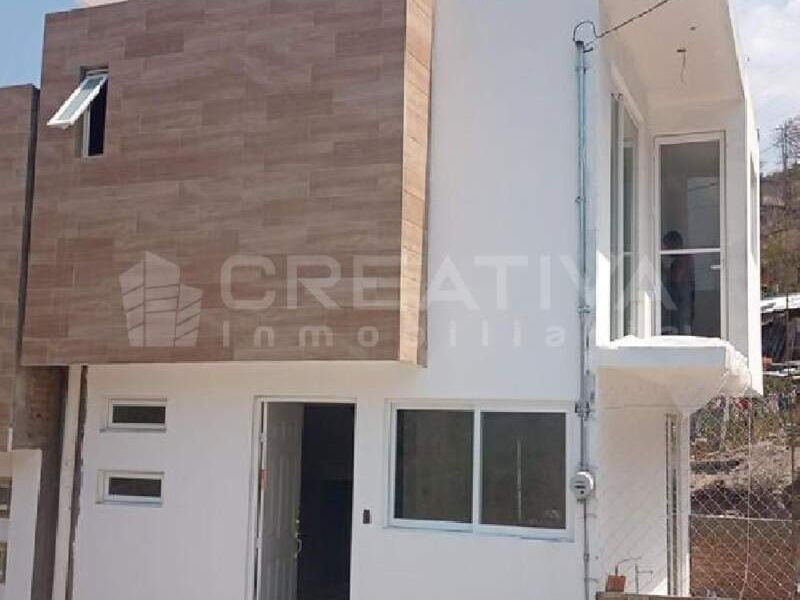 Venta casa Ángel Aguirre
