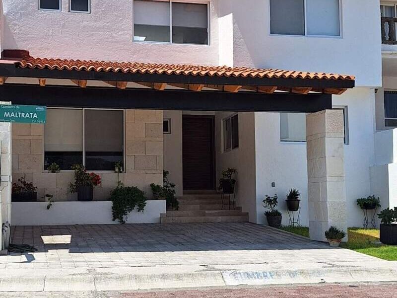 CASA  venta   Cimatario Querétaro