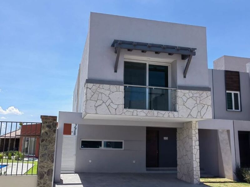 CASA  venta EXCEDENTE Querétaro