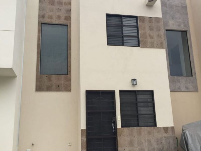 VENTA CASA   Rincones  Querétaro