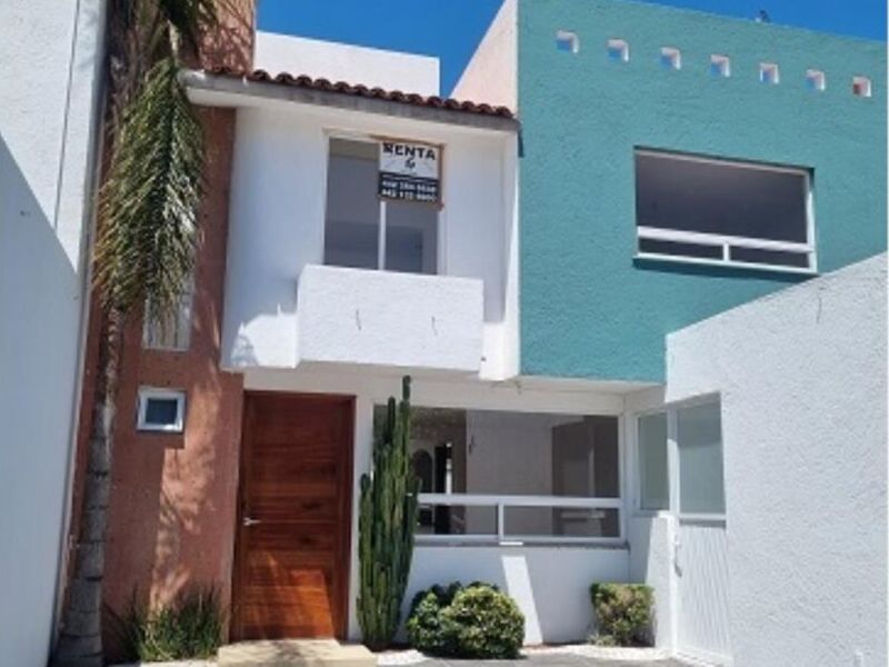 CASA  venta Duque Querétaro