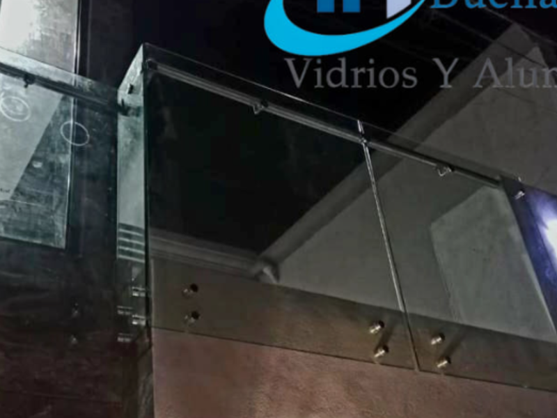 Barandal vidrio templado/aluminio Tamaulipas