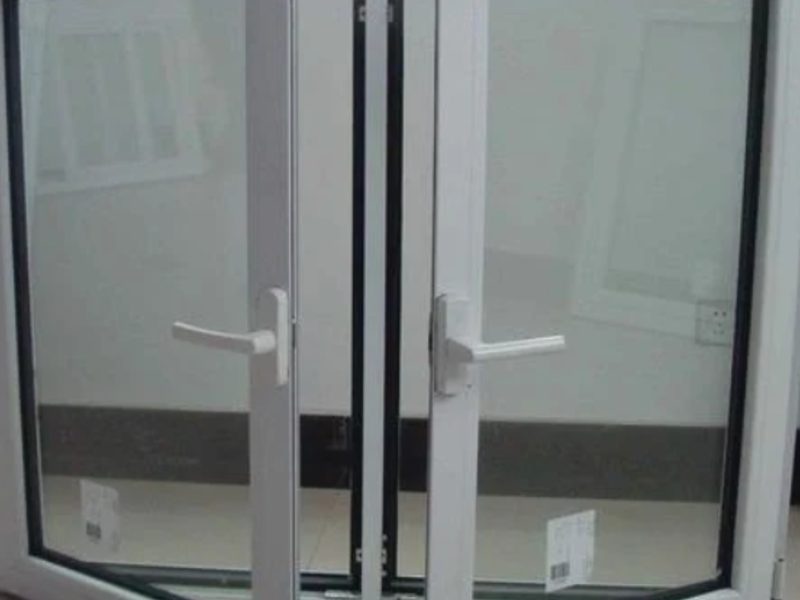 Ventana batiente México