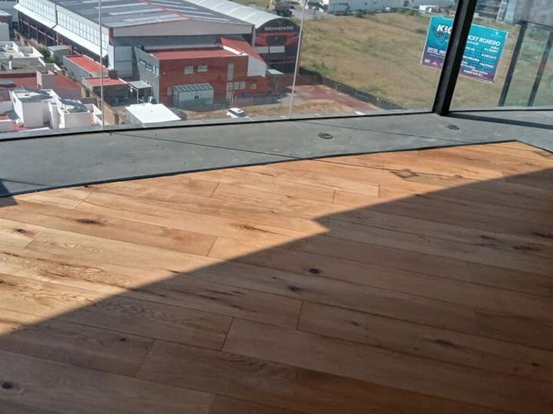 Duela de Ingenieria Roble rustico en Puebla