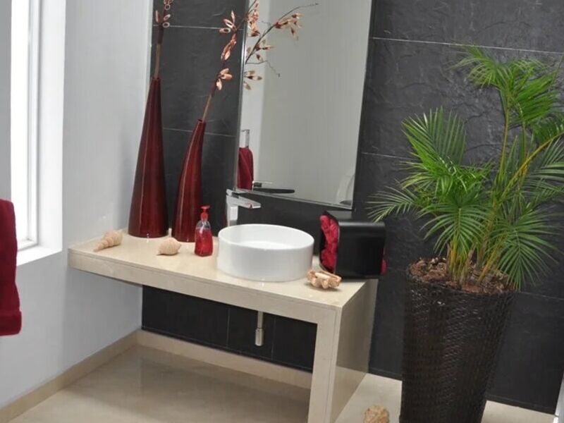 Instalación de cubiertas para baños.
