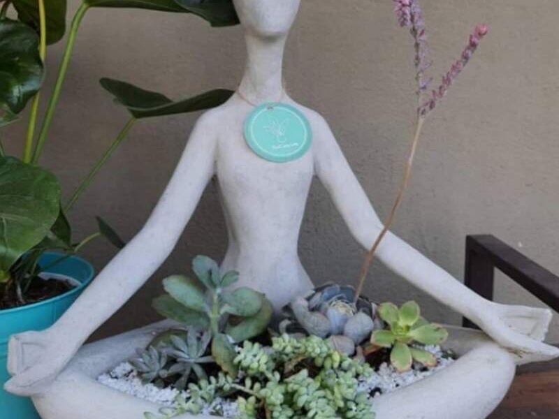 MACETA YOGA LADY MEXICO