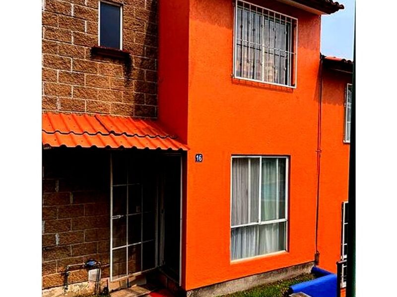 Venta de casa en Condominio Oyamel