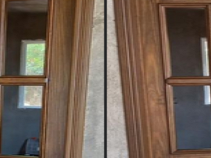 Puerta principal con vitrales Michoacán 