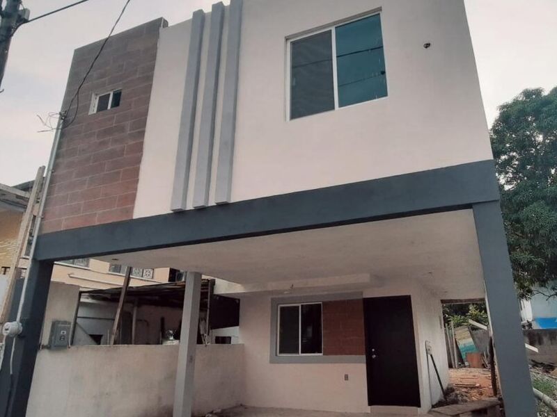 CASA Venta Zapata Madero 