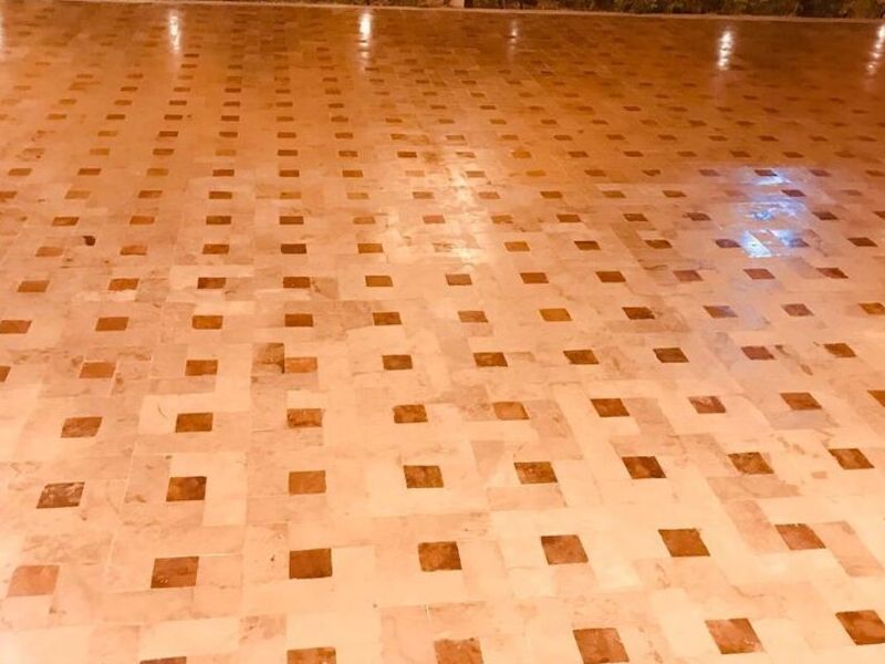 Piso crema maya  en Yucatán