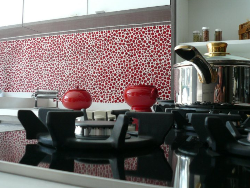 Porcelanato Lunares Rojos México