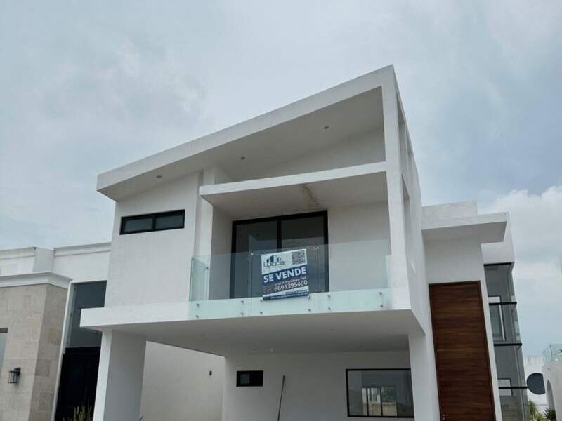 Venta casa Fracc. CID