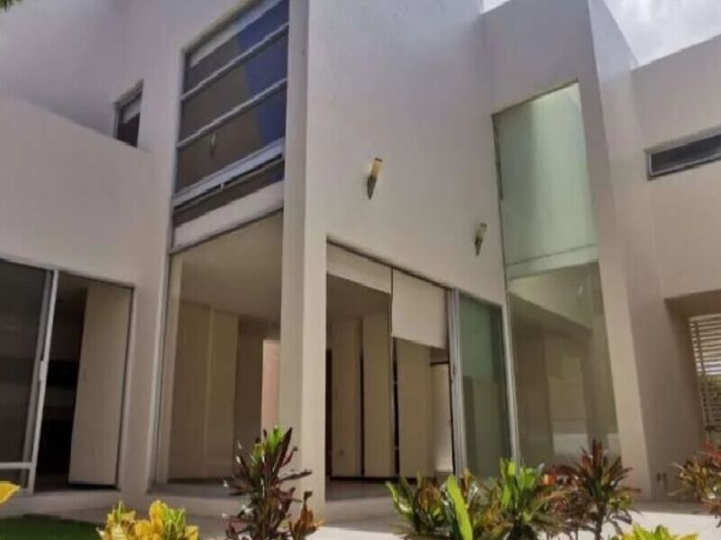 Casa en venta en Lomas de Angelópolis 1