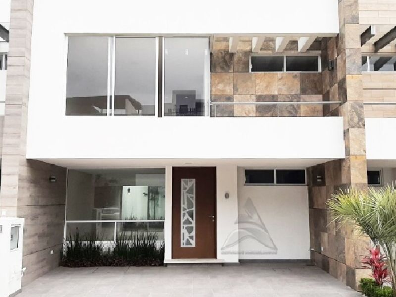 Venta de casa en Paseos De Morillotla