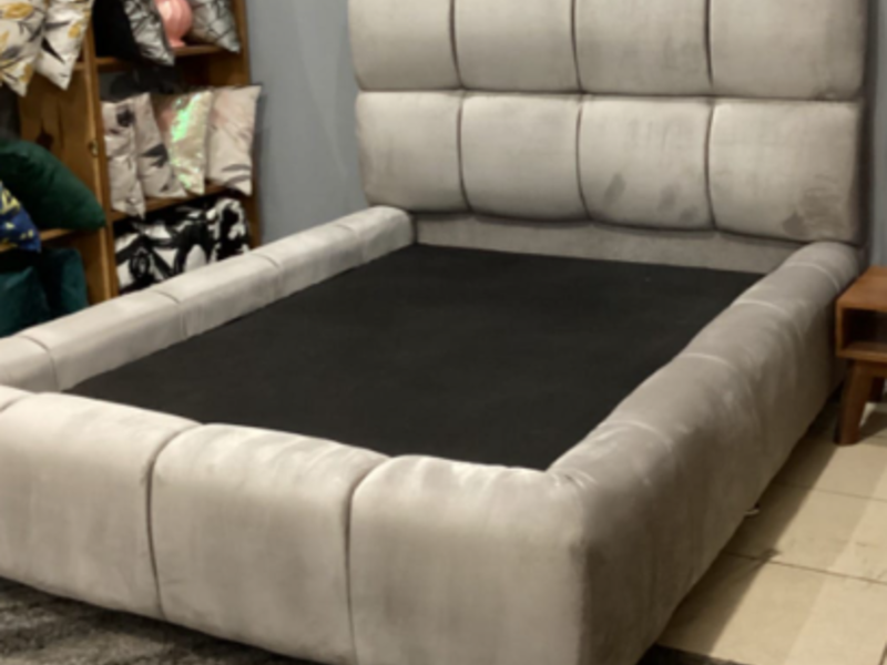 Cama tapizada Tepic
