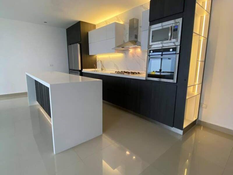 Muebles blanco negro cocina México