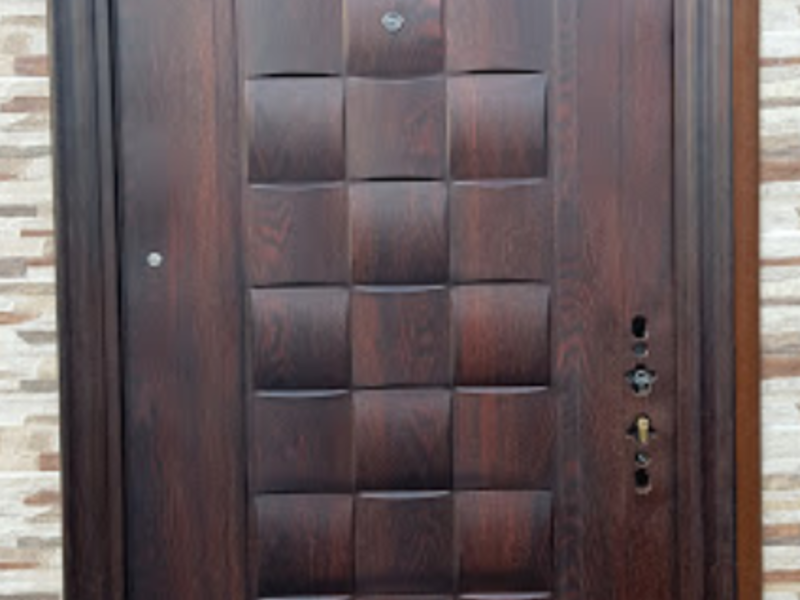 Puerta seguridad cuadros Monterrey