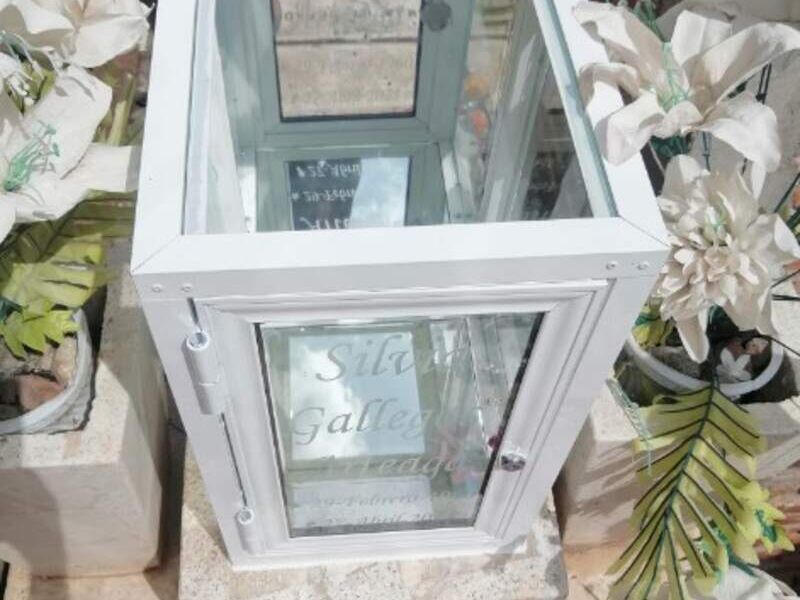 lápida para guardar virgen Rincón de Romos