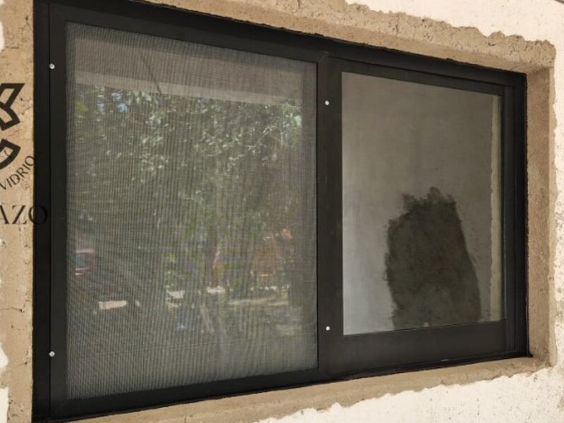 Ventana de aluminio Rincón de Romos