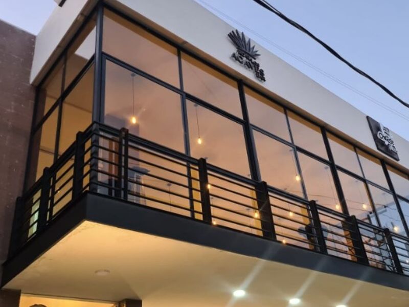 Fachada línea española Rincón de Romos