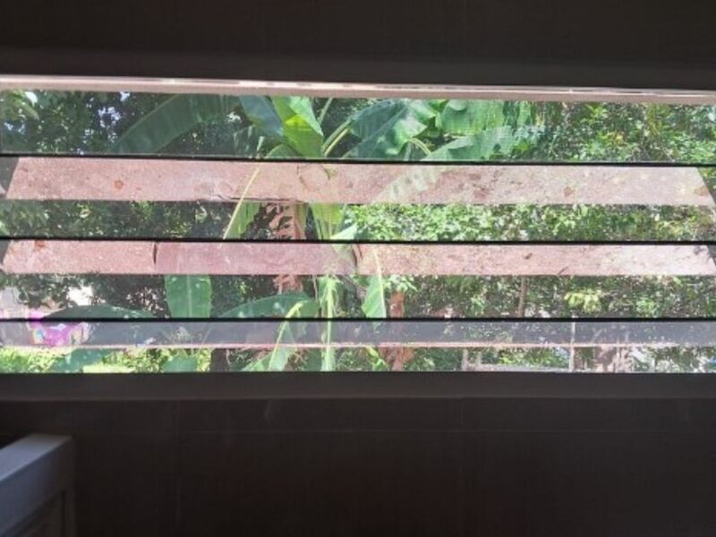 Ventana de persianas Calkiní