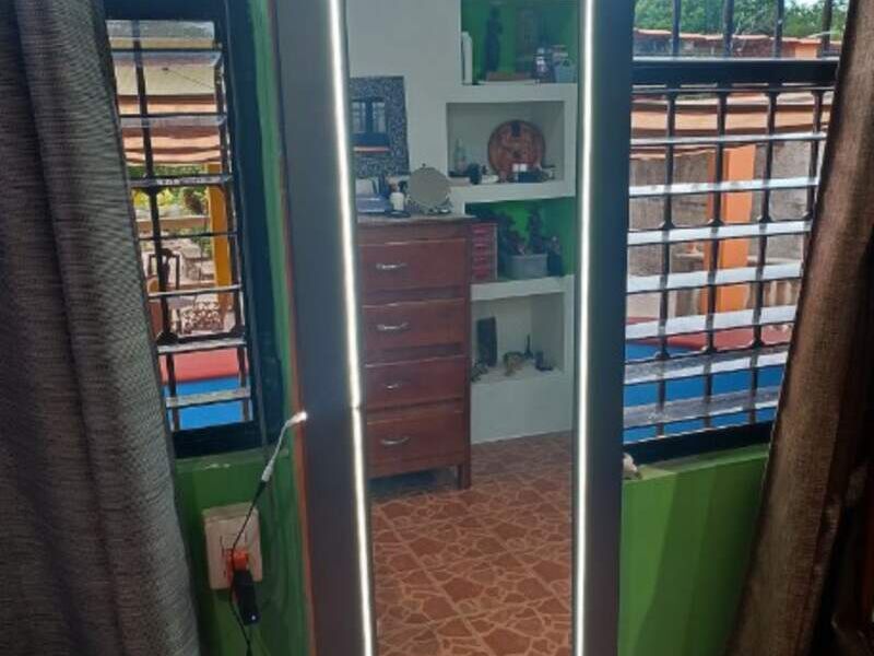 Espejo en aluminio color Champagne Campeche